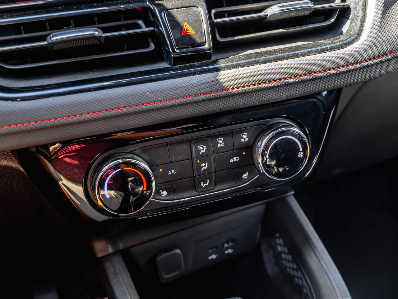 2024 Chevrolet TrailBlazer RS - Photo 16