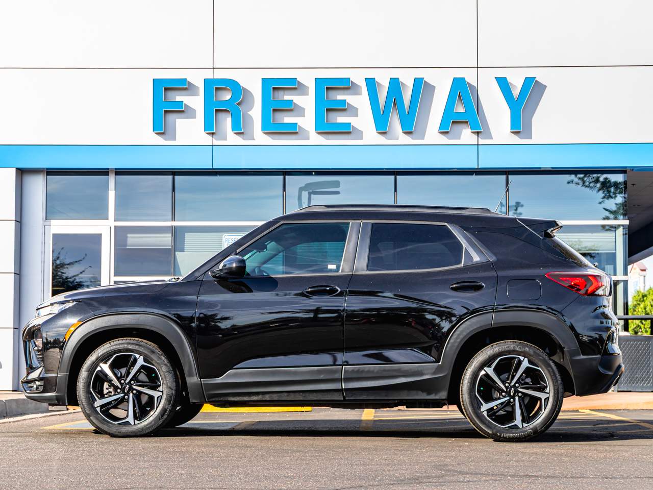 2022 Chevrolet Trailblazer RS photo 3