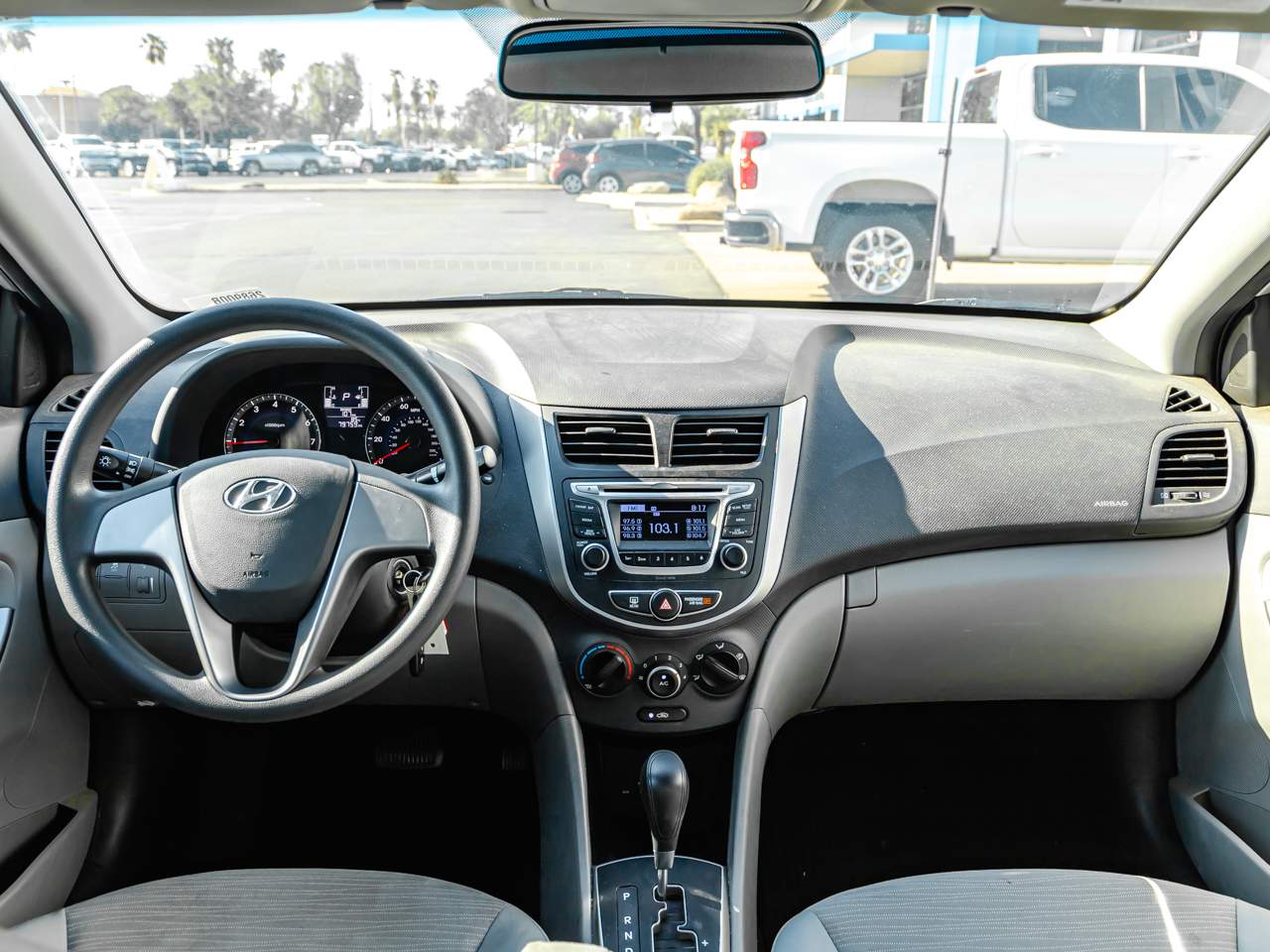 2016 Hyundai Accent SE - Photo 10