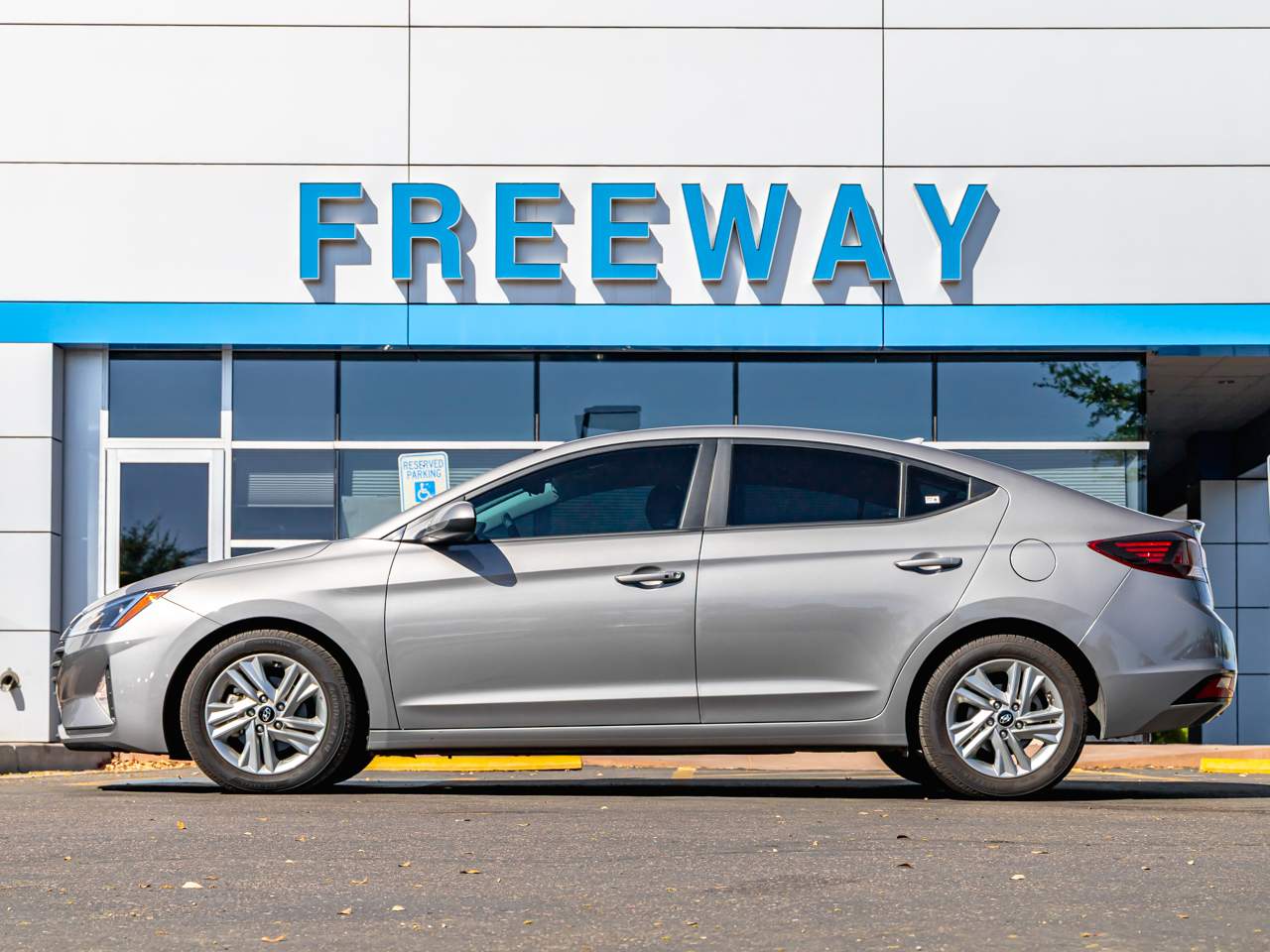 2020 Hyundai ELANTRA Value Edition