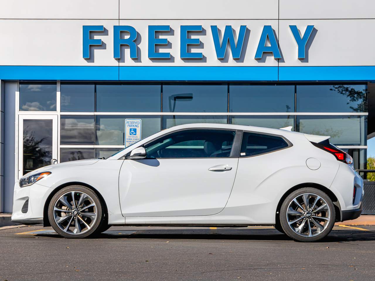 2020 Hyundai VELOSTER 2.0L Premium