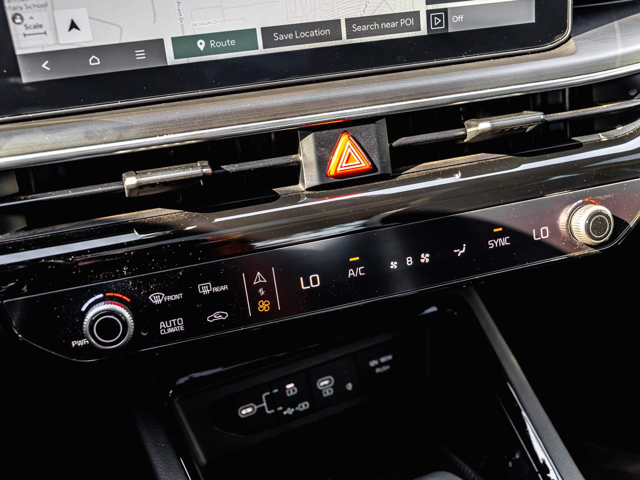 2025 Kia K5 GT-Line - Photo 17