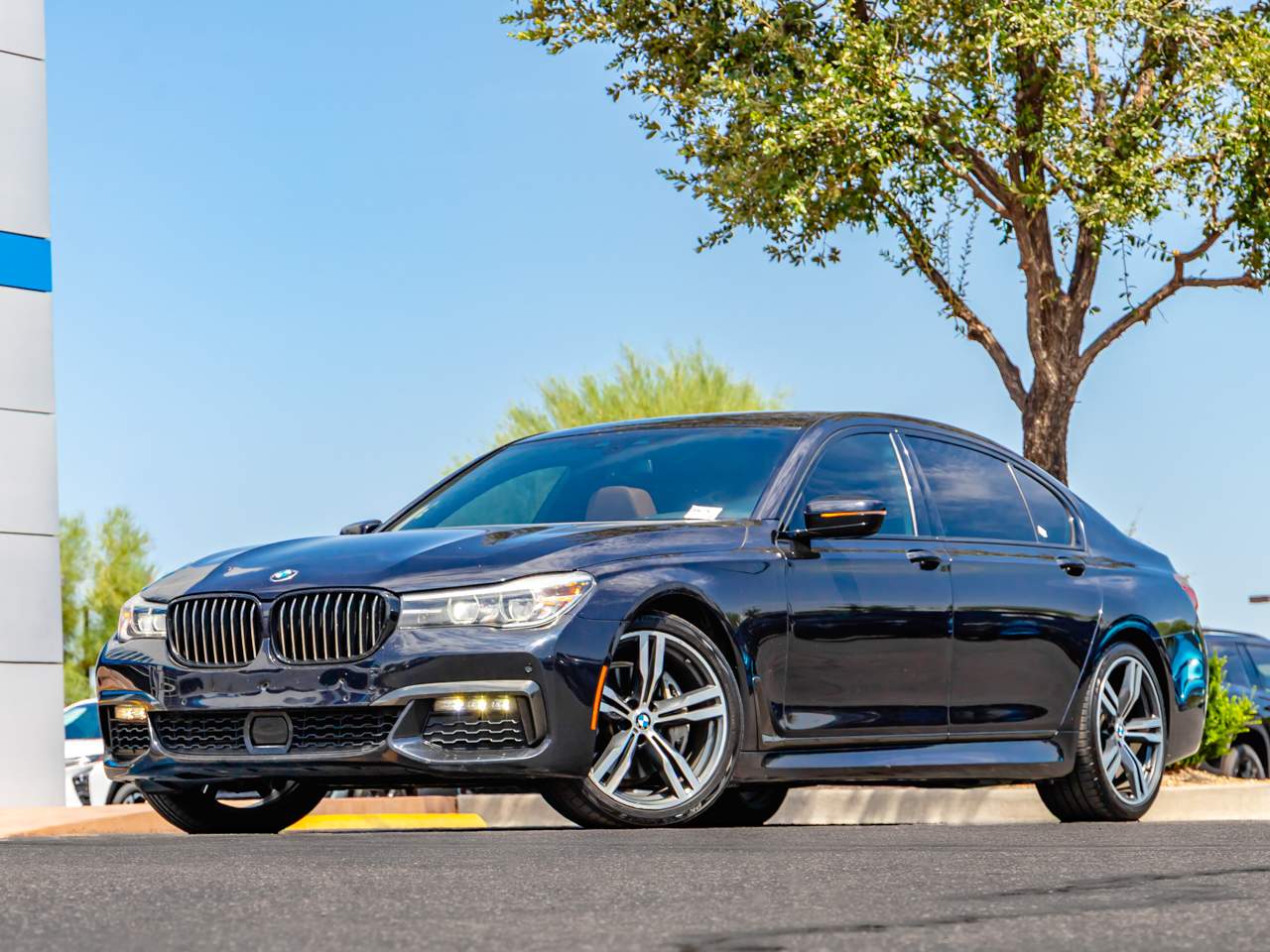 2019 BMW 7-Series 740i