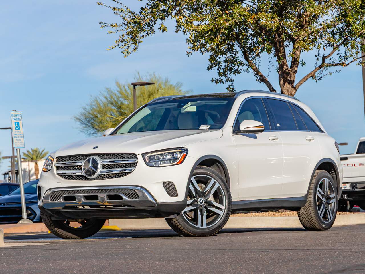 2020 Mercedes-Benz GLC 300