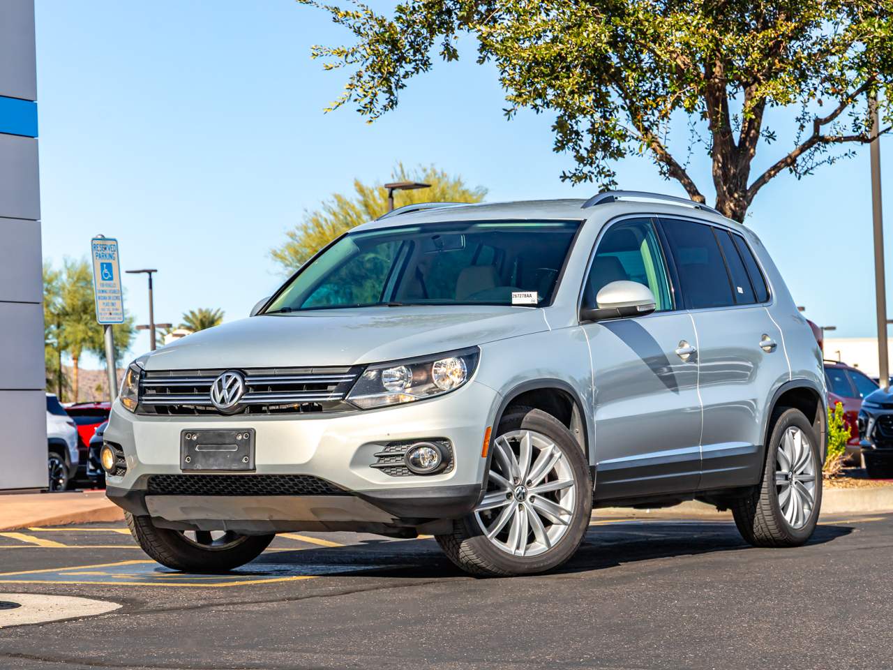 2014 Volkswagen Tiguan SE
