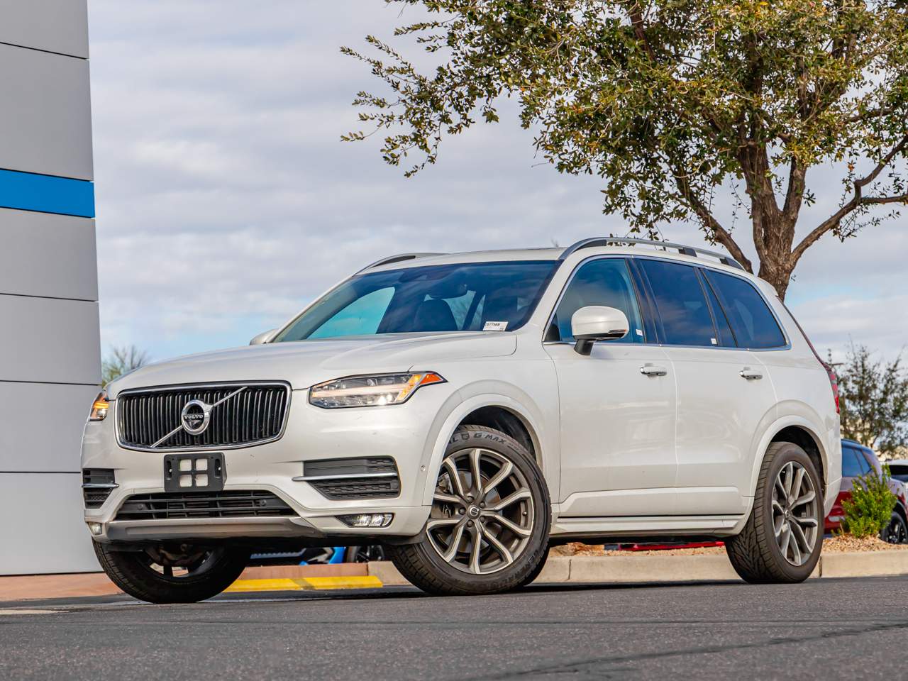 2018 Volvo XC90 T5 Momentum 7-Passenger