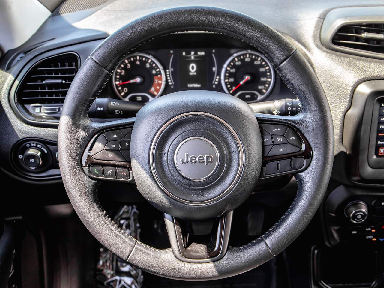 2020 Jeep Renegade Altitude - Photo 12