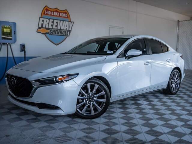 2019 Mazda3 Sedan Select