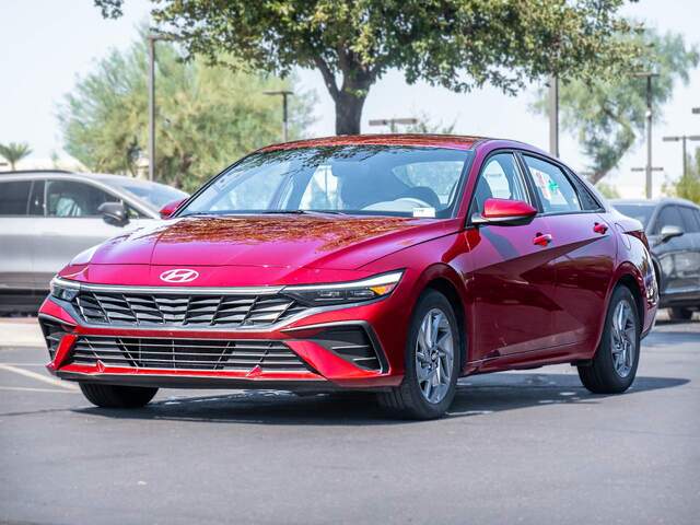 2024 Hyundai ELANTRA