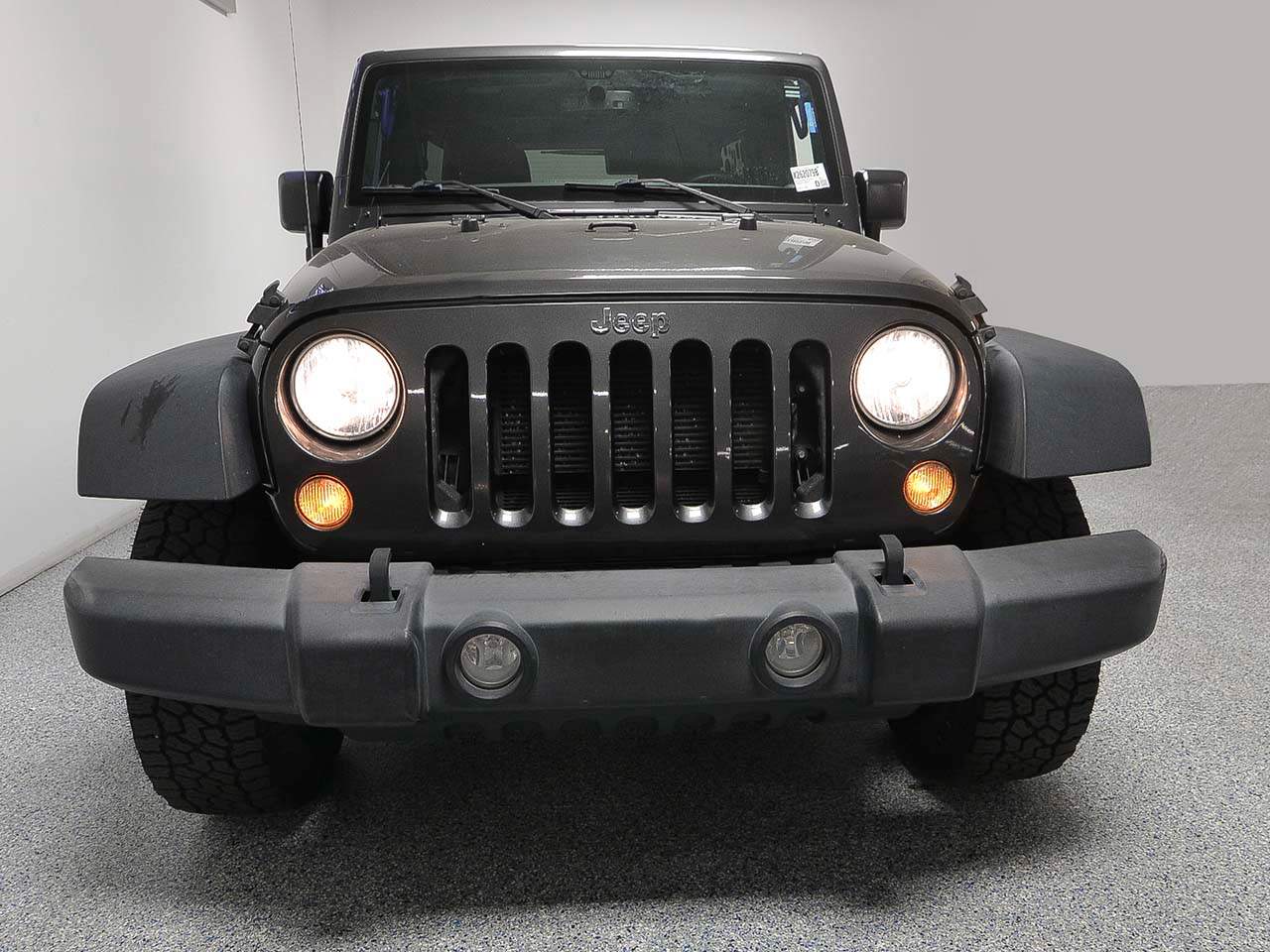 2017 Jeep Wrangler Unlimited Sport photo 2