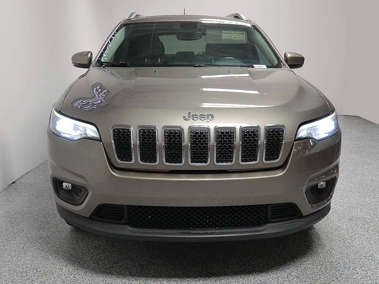 Used 2020 Jeep Cherokee Latitude Plus with VIN 1C4PJMLN9LD555455 for sale in Phoenix, AZ