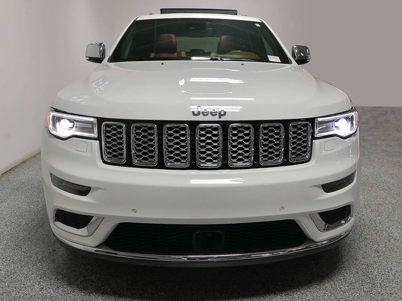 2018 Jeep Grand Cherokee Summit