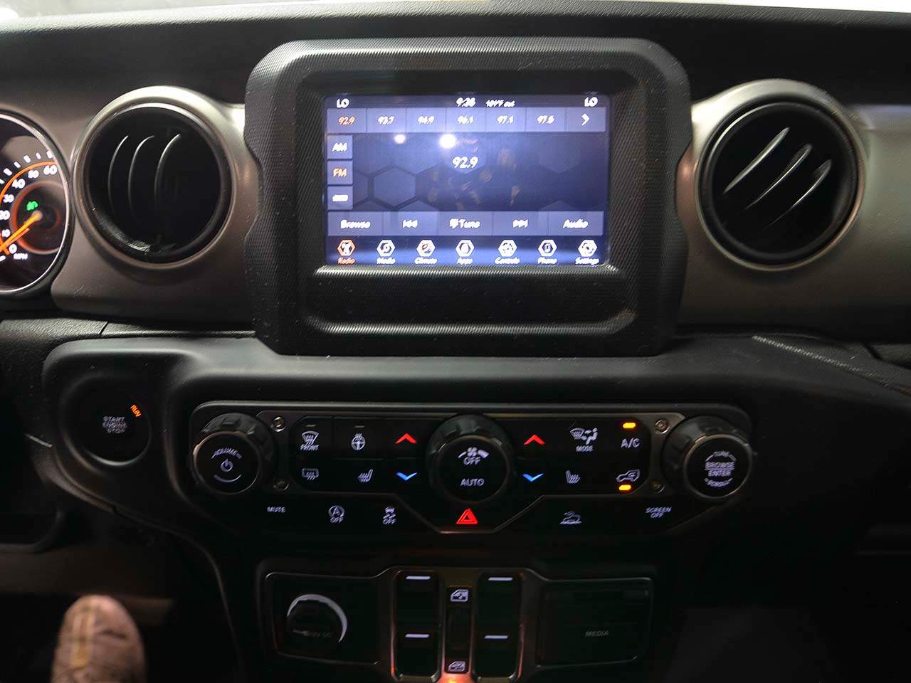 View 16