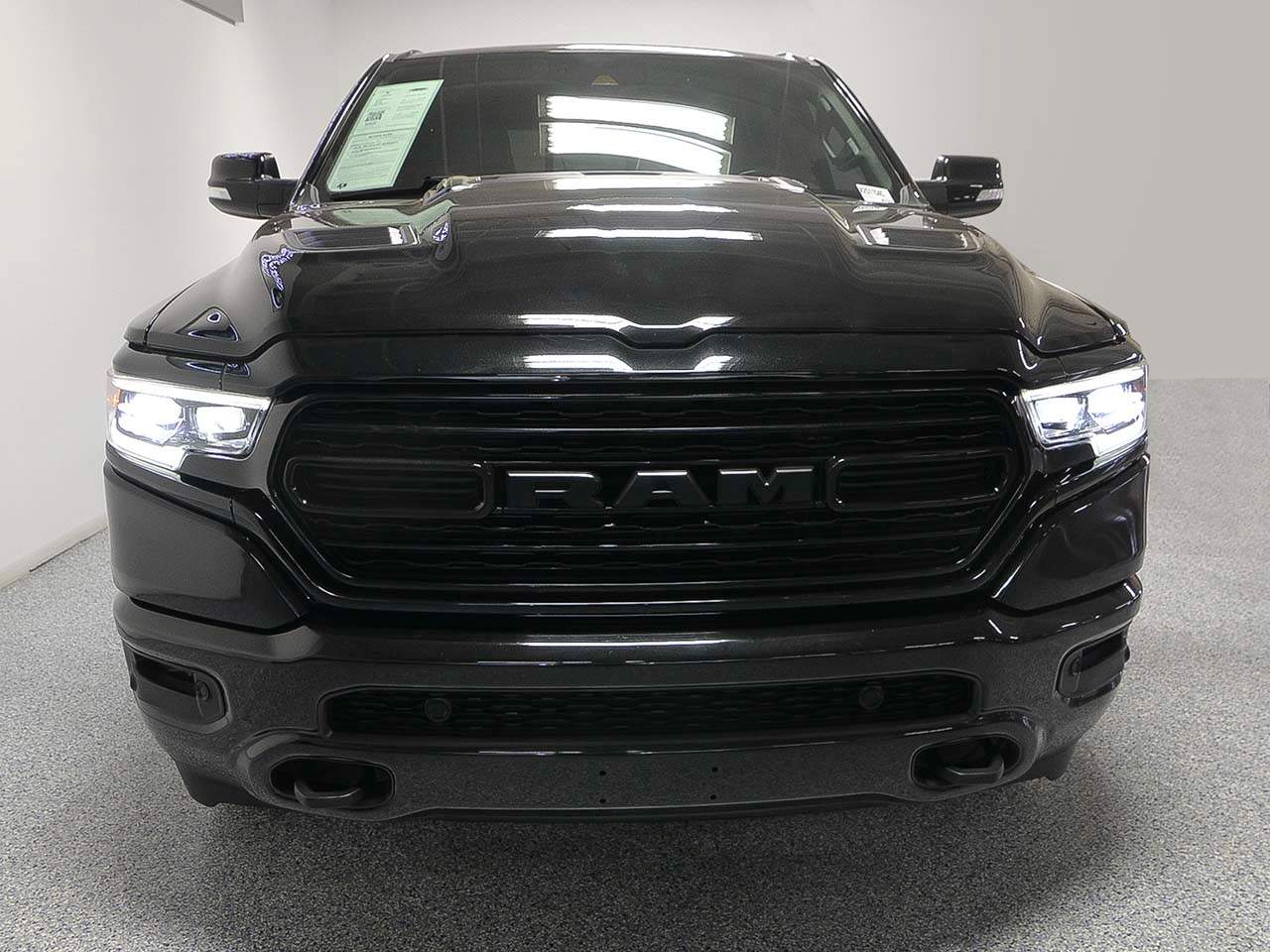 2022 Ram 1500 Limited Crew Cab