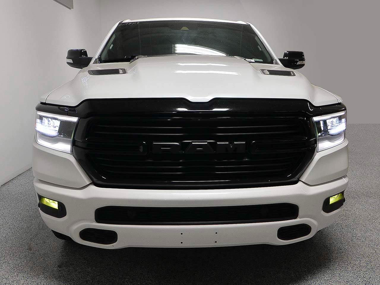 2022 Ram 1500 Laramie Crew Cab