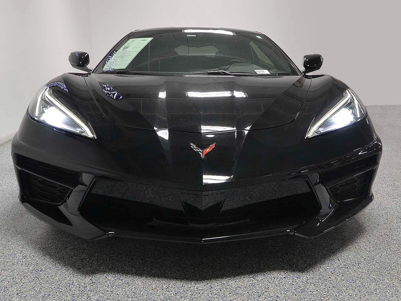 2020 Chevrolet Corvette Stingray photo 2