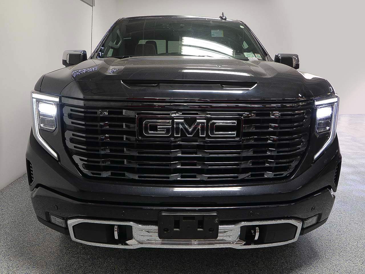 2022 GMC Sierra 1500 Denali Ultimate Crew Cab