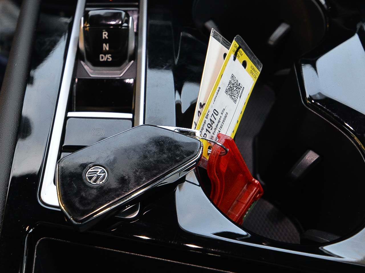 2025 Volkswagen Atlas Cross Sport SE 4Motion