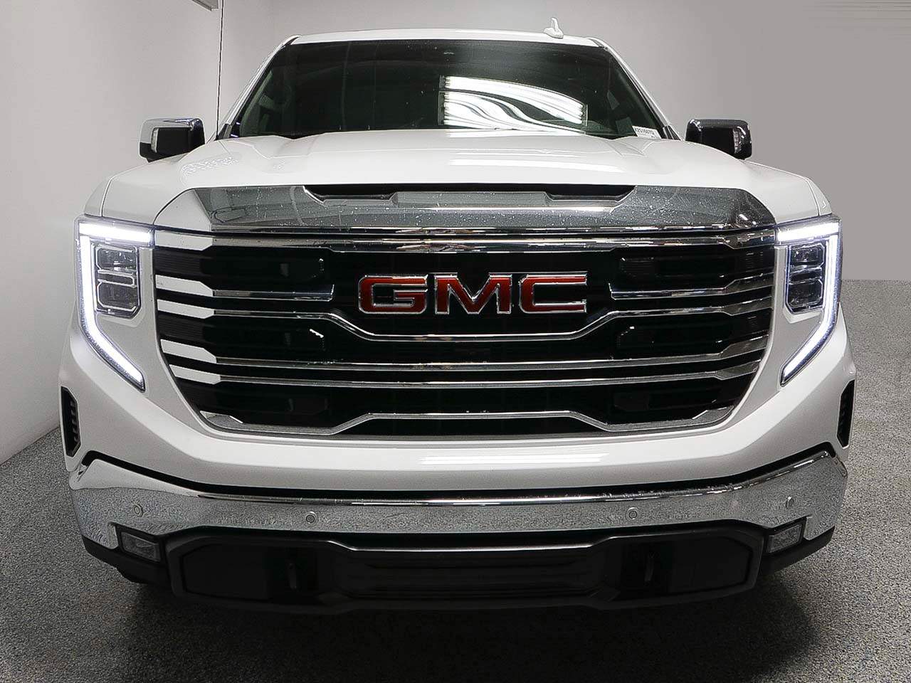 2022 GMC Sierra 1500 SLT Crew Cab