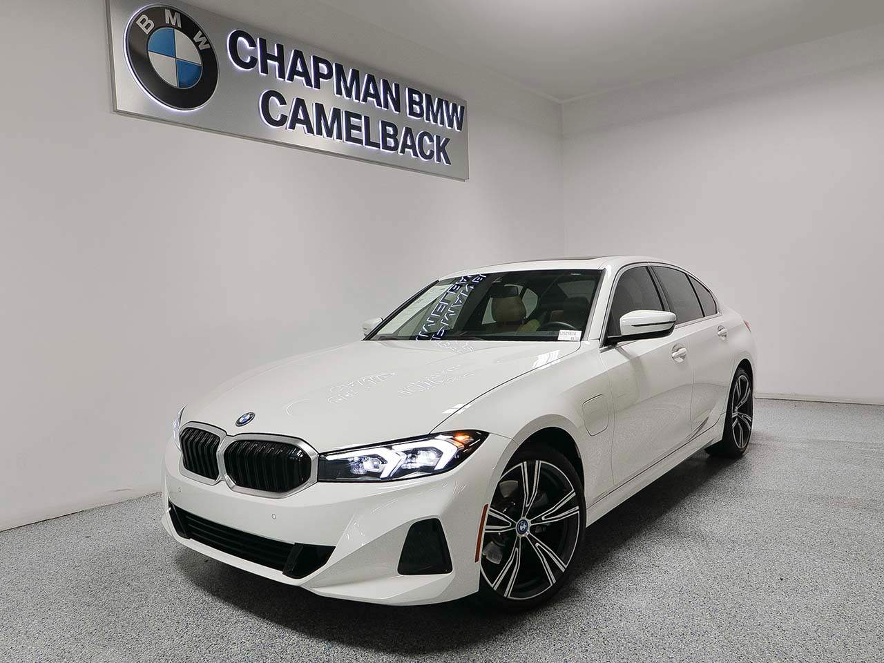 2024 BMW 3-Series 330e