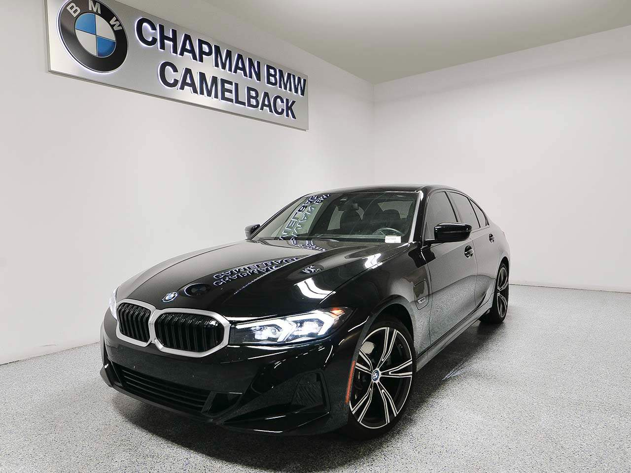 2023 BMW 3-Series 330e