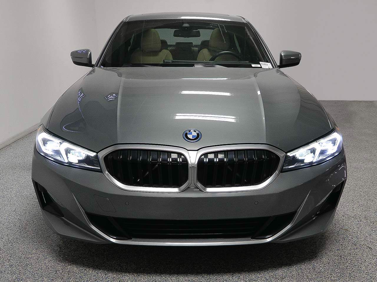 2023 BMW 3-Series 330e
