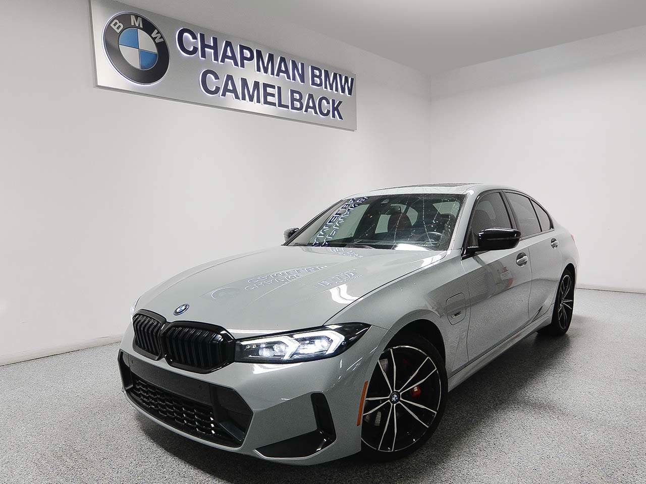 2023 BMW 3-Series 330e