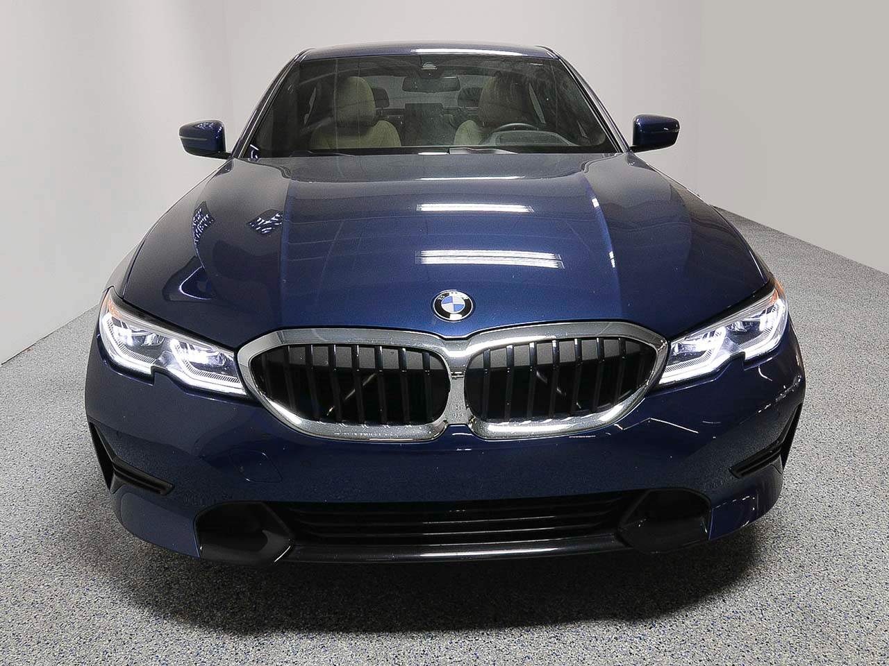 2022 BMW 3-Series 330i