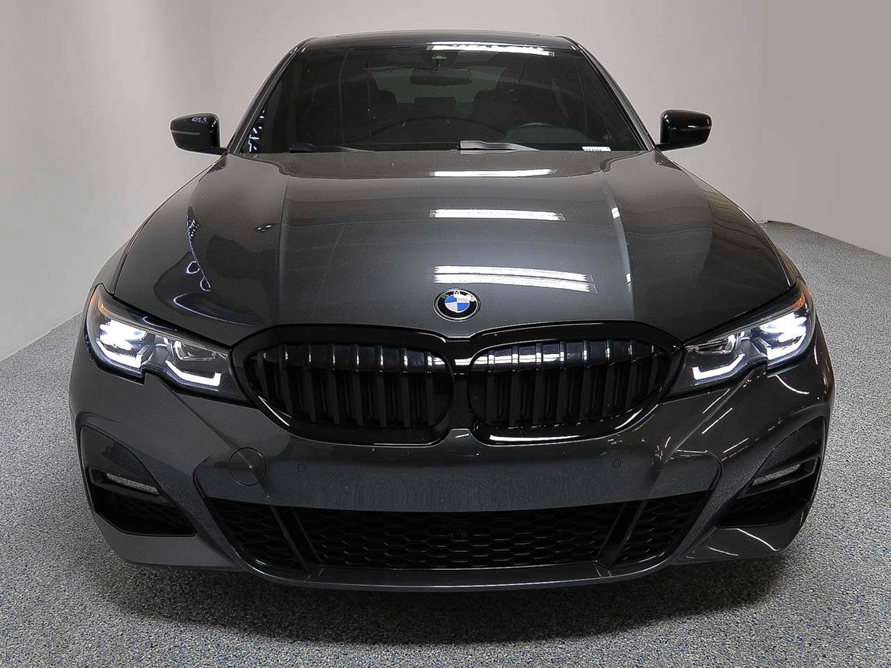 2022 BMW 3-Series 330i