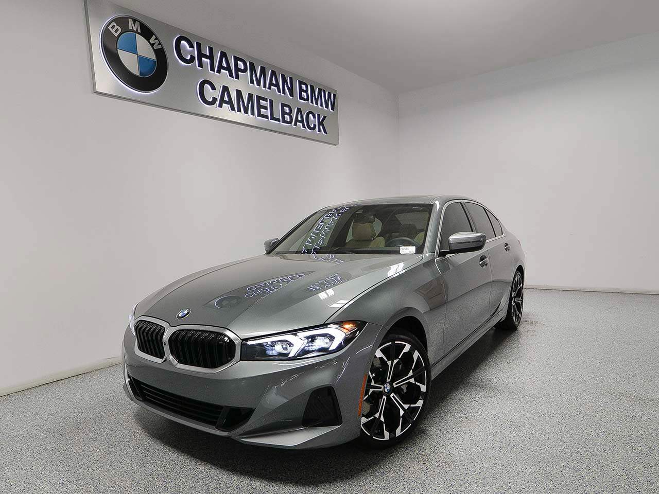 2025 BMW 3-Series 330i Sedan