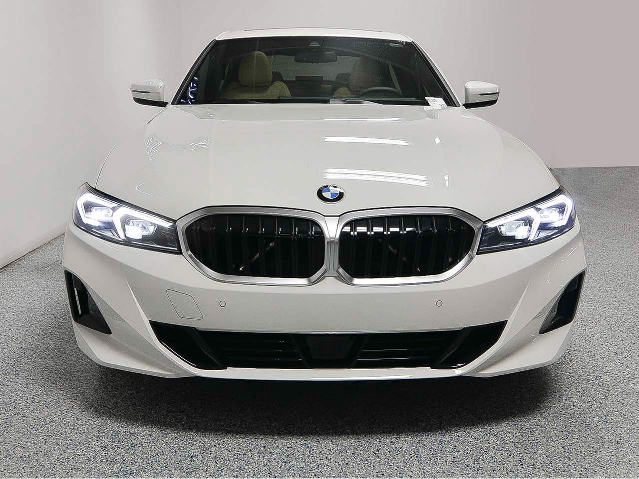 2025 BMW 3-Series 330i Sedan