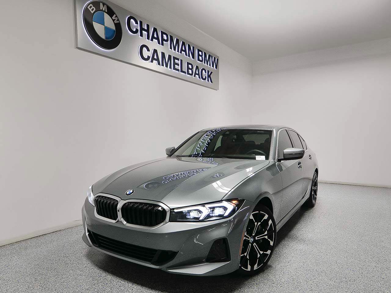 2025 BMW 3-Series 330i Sedan