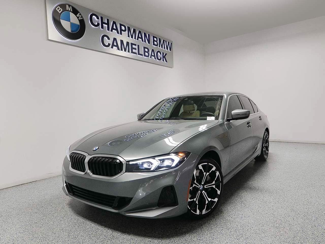 2025 BMW 3-Series 330i Sedan