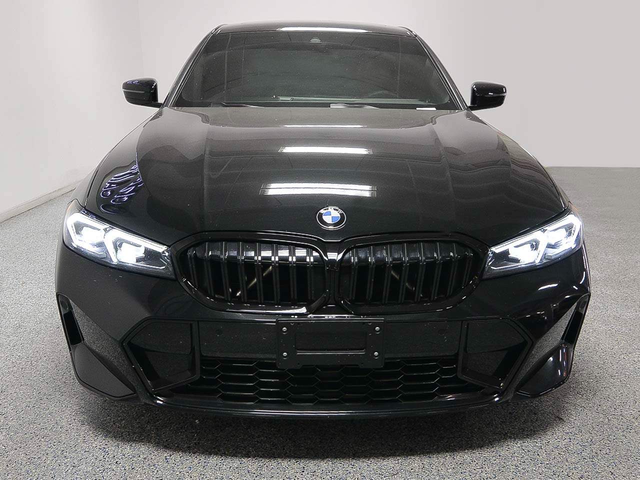 2023 BMW 3-Series 330i