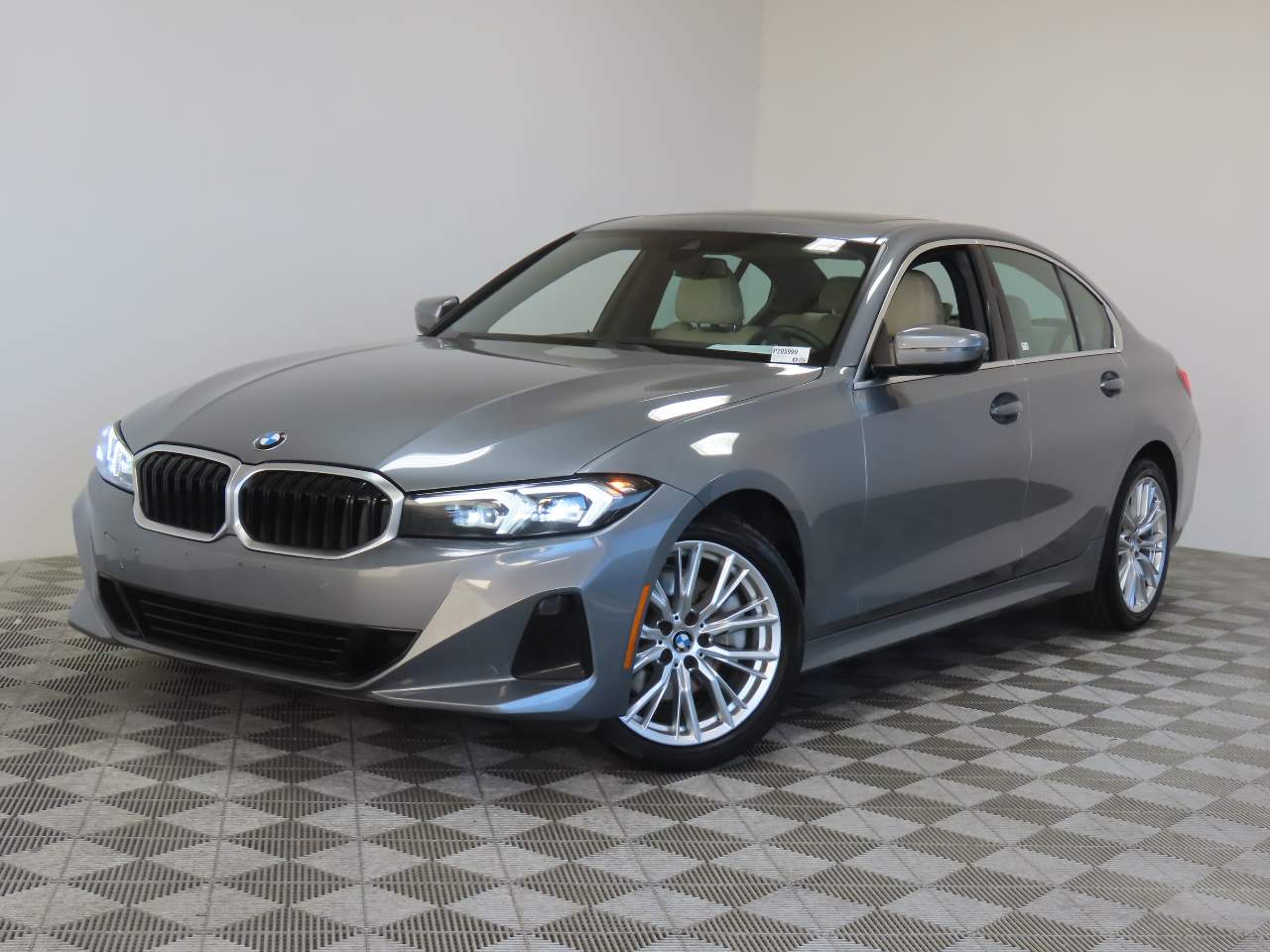 2024 BMW 3-Series 330i