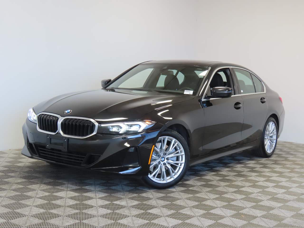 2024 BMW 3-Series 330i
