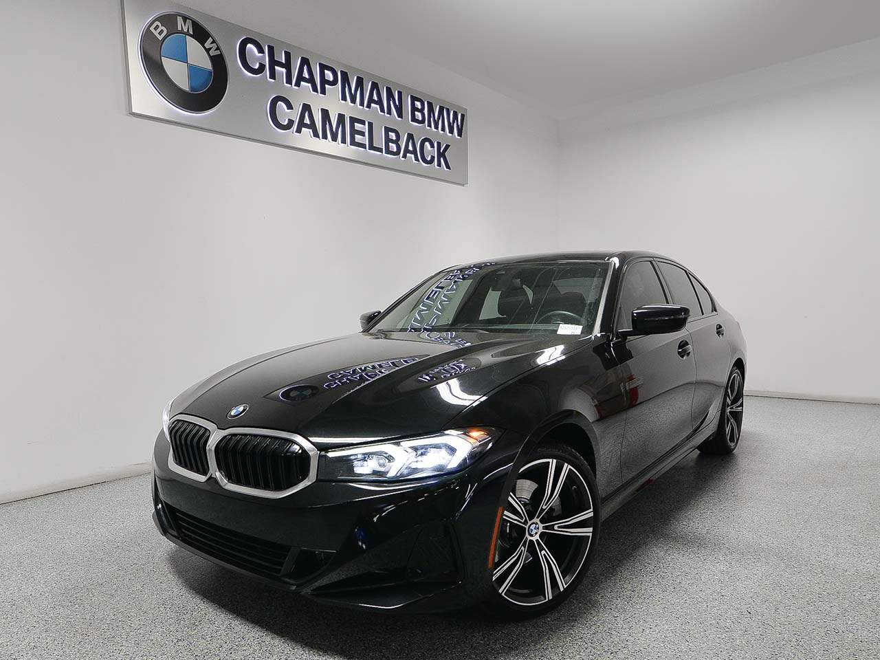 2023 BMW 3 Series 330i Sedan's photo