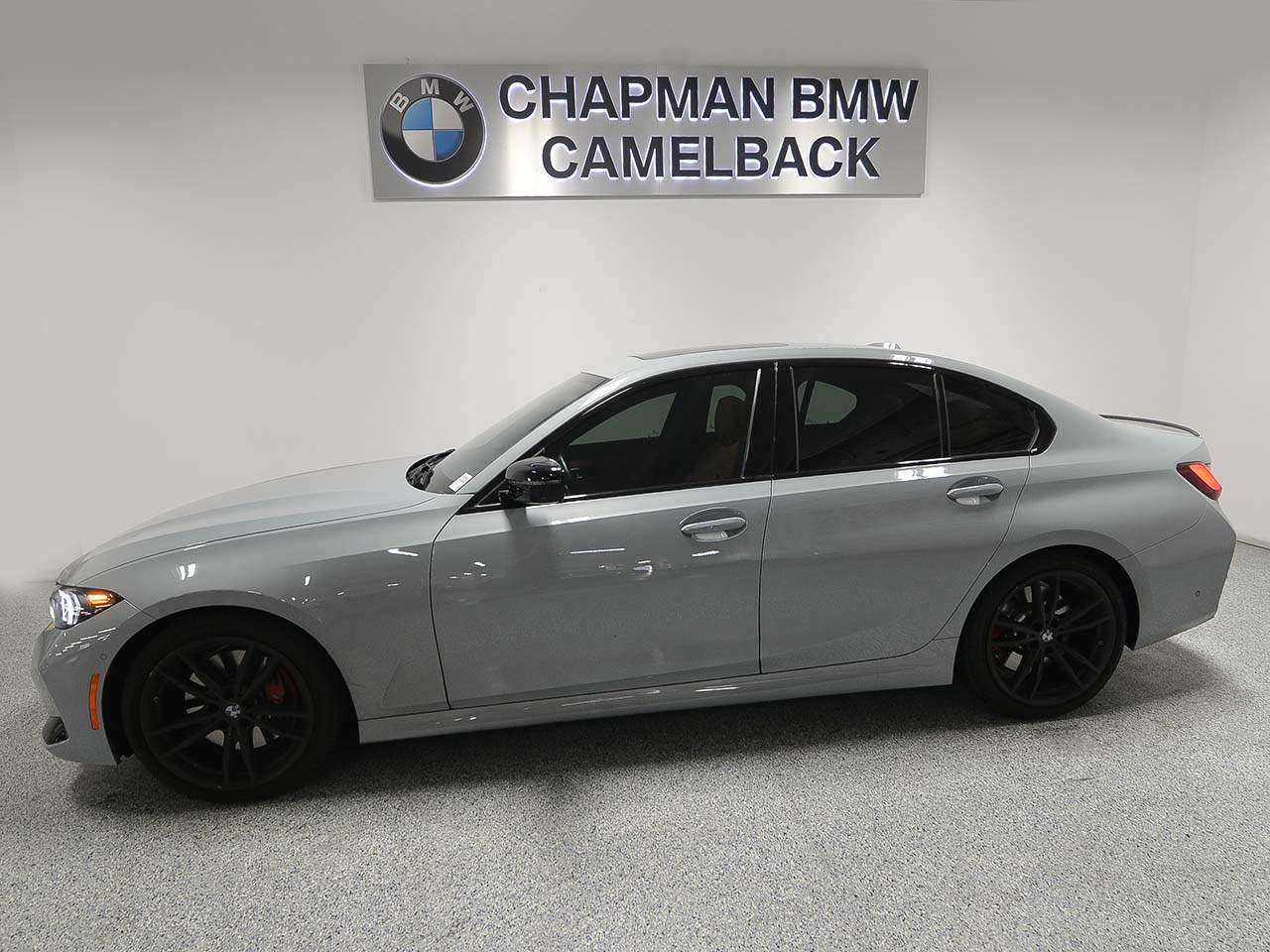 2024 BMW 3-Series 330i