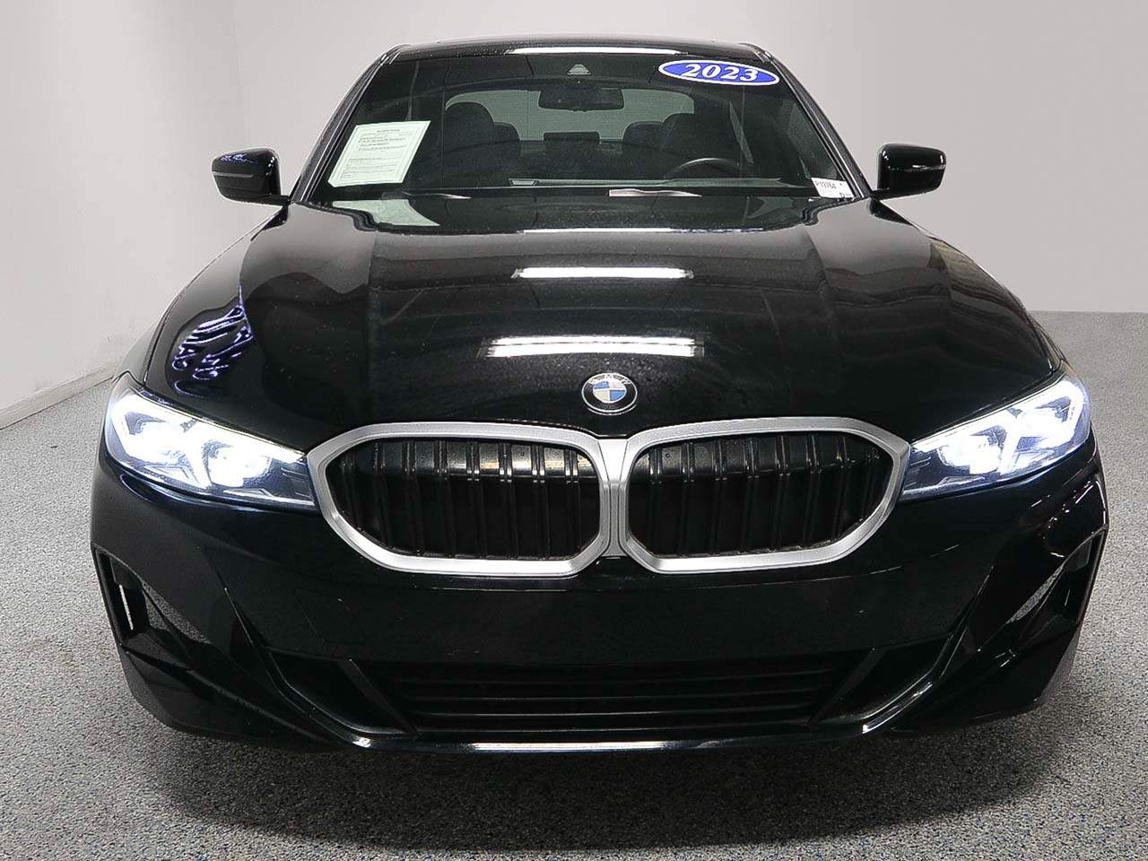 2023 BMW 3-Series 330i