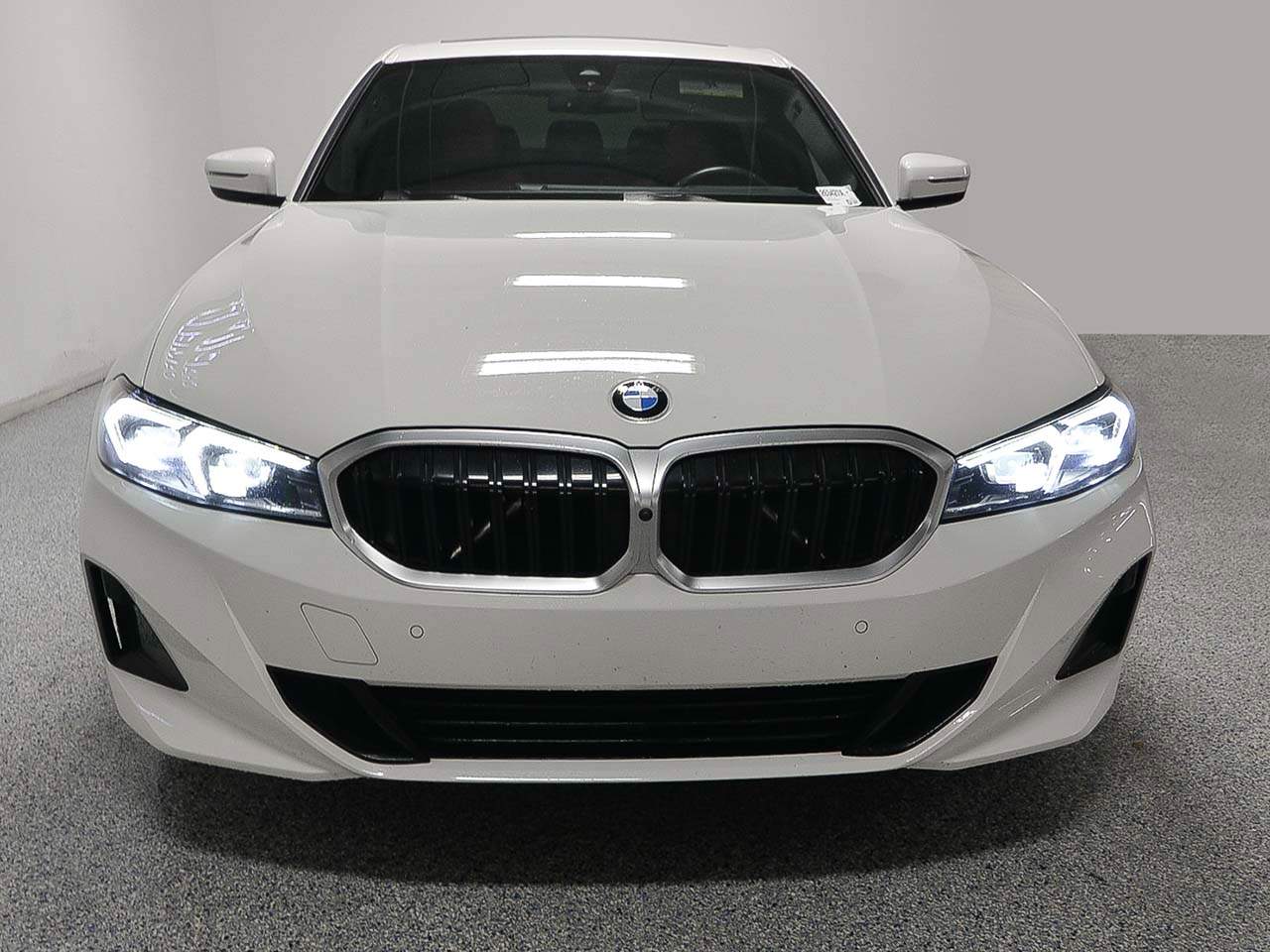 2023 BMW 3-Series 330i
