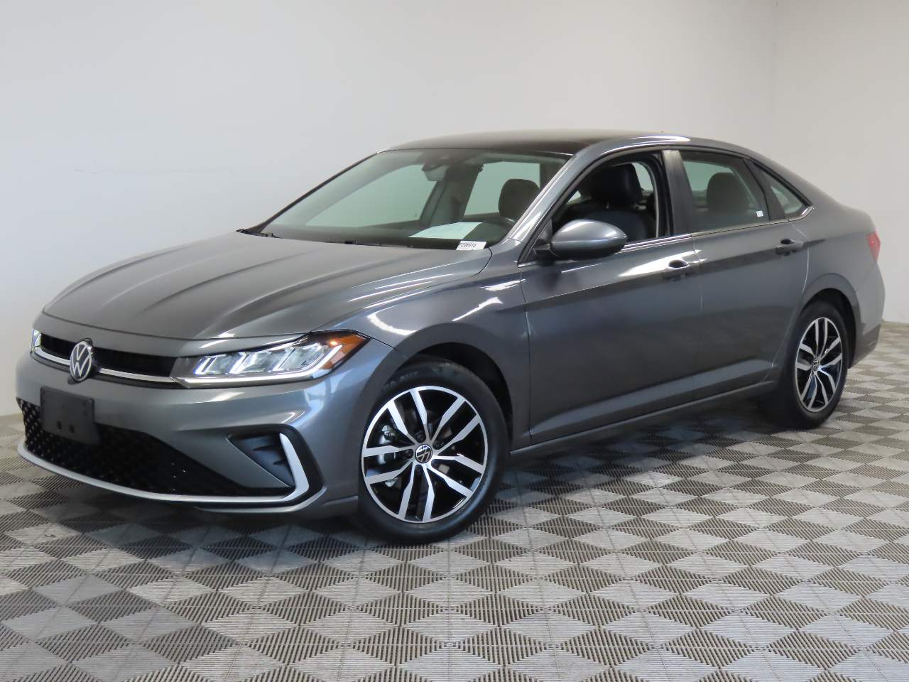 Monument Gray 2025 Volkswagen Jetta Sedan Front-Wheel Drive 8-Speed Automatic