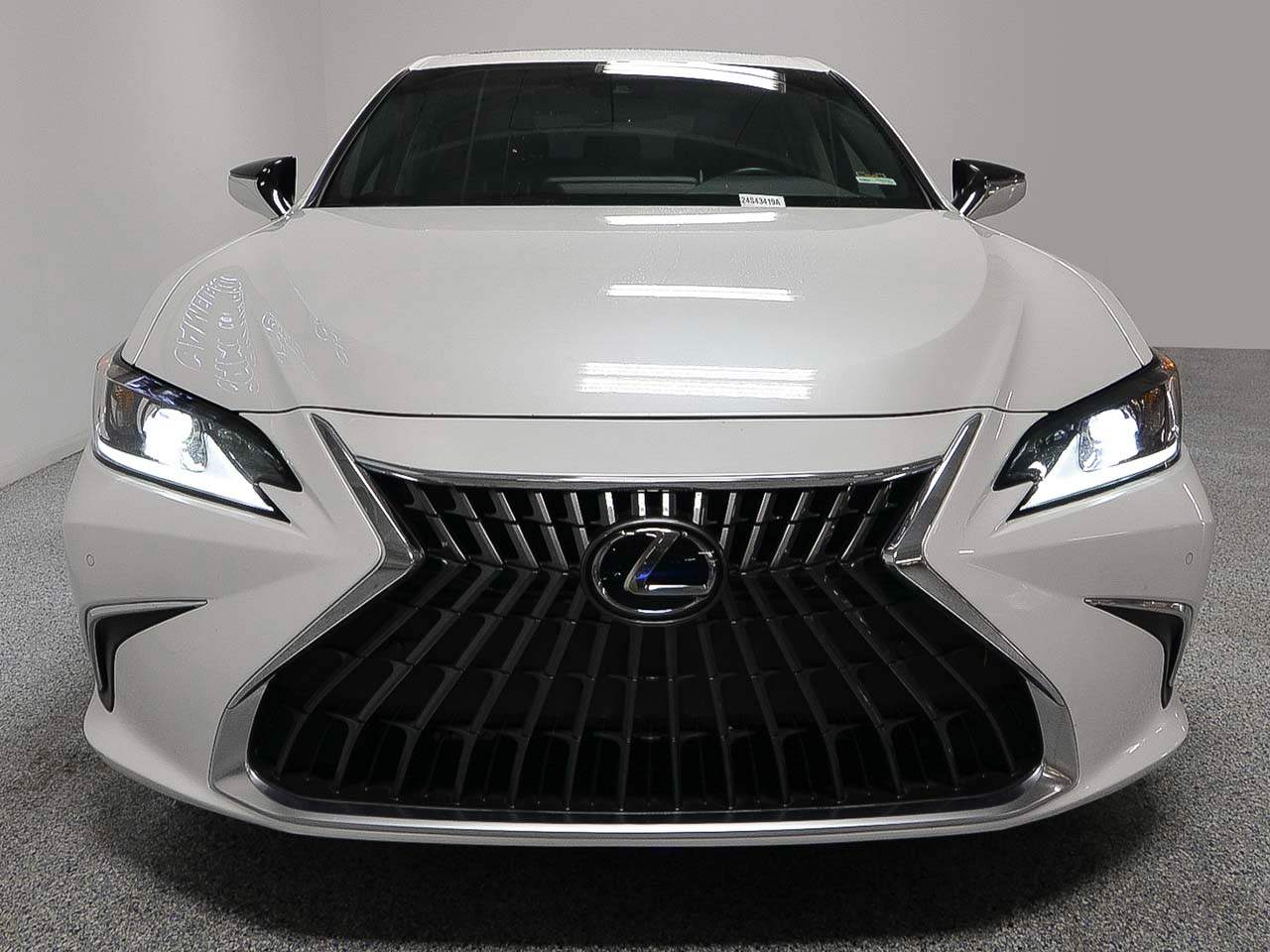 2023 Lexus ES 350