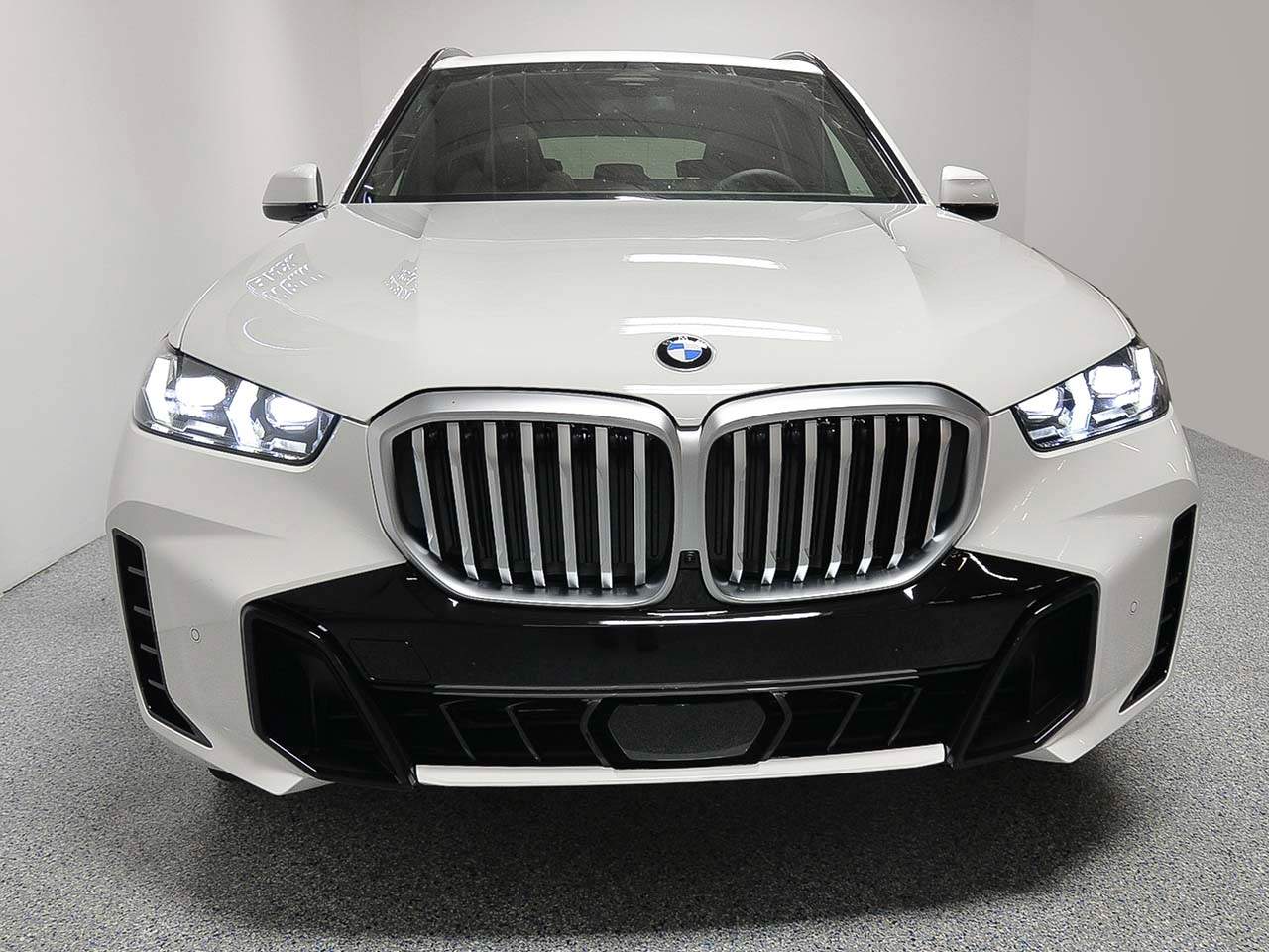 2025 BMW X5 sDrive40i