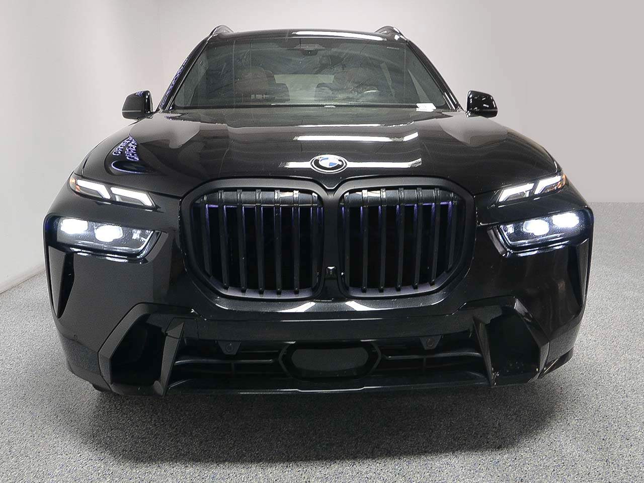 2024 Bmw X7 xDrive40i photo 2