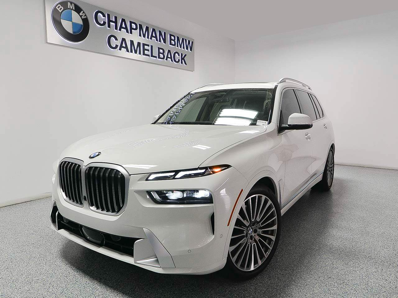 2025 BMW X7 xDrive40i