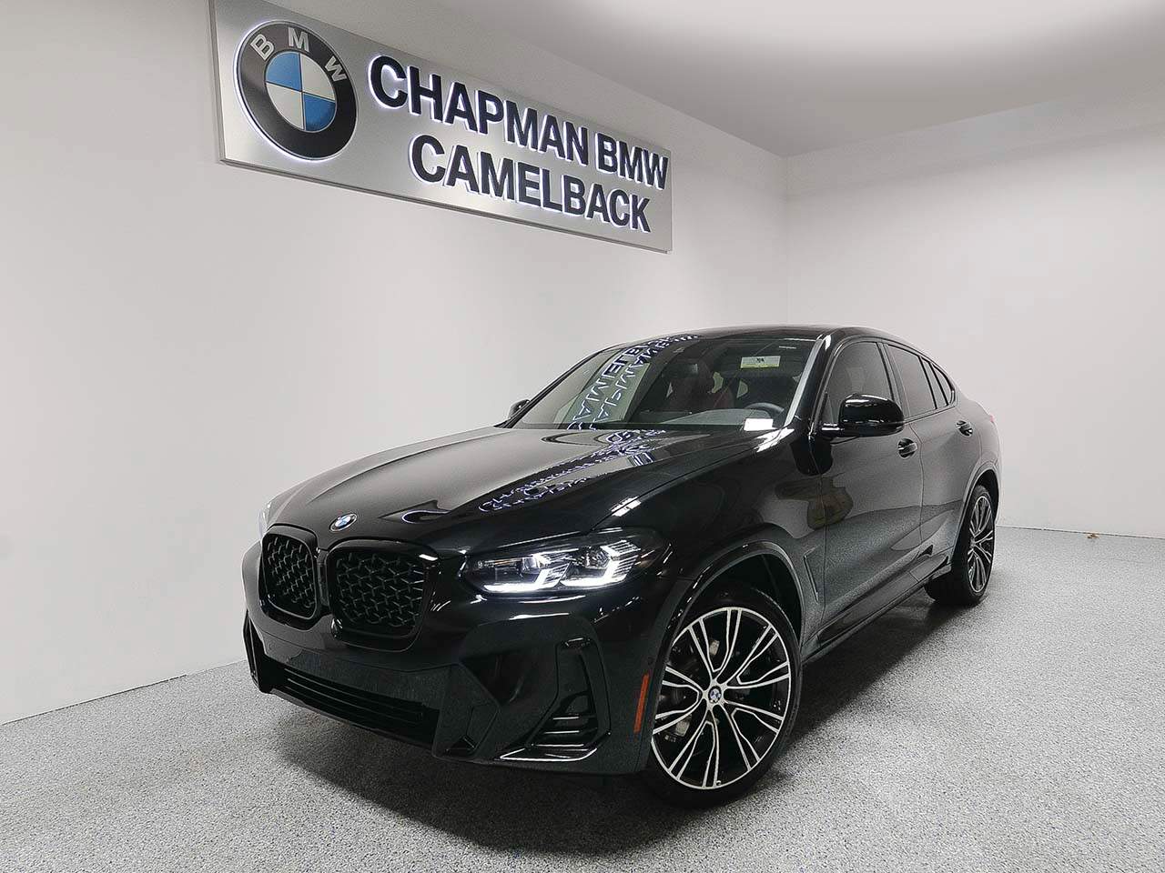 2025 BMW X4 xDrive30i