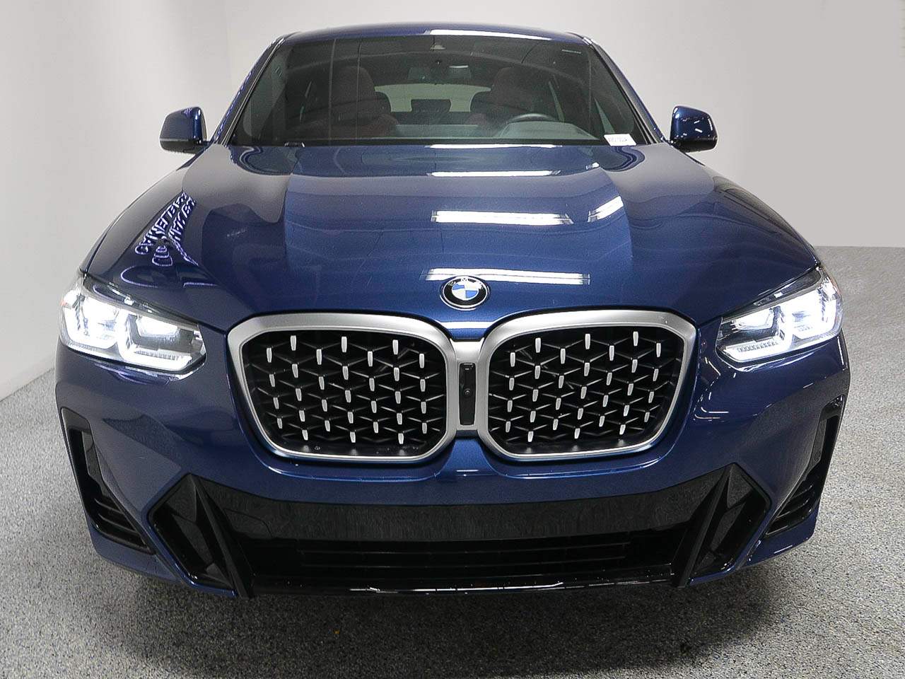 2024 BMW X4 xDrive30i