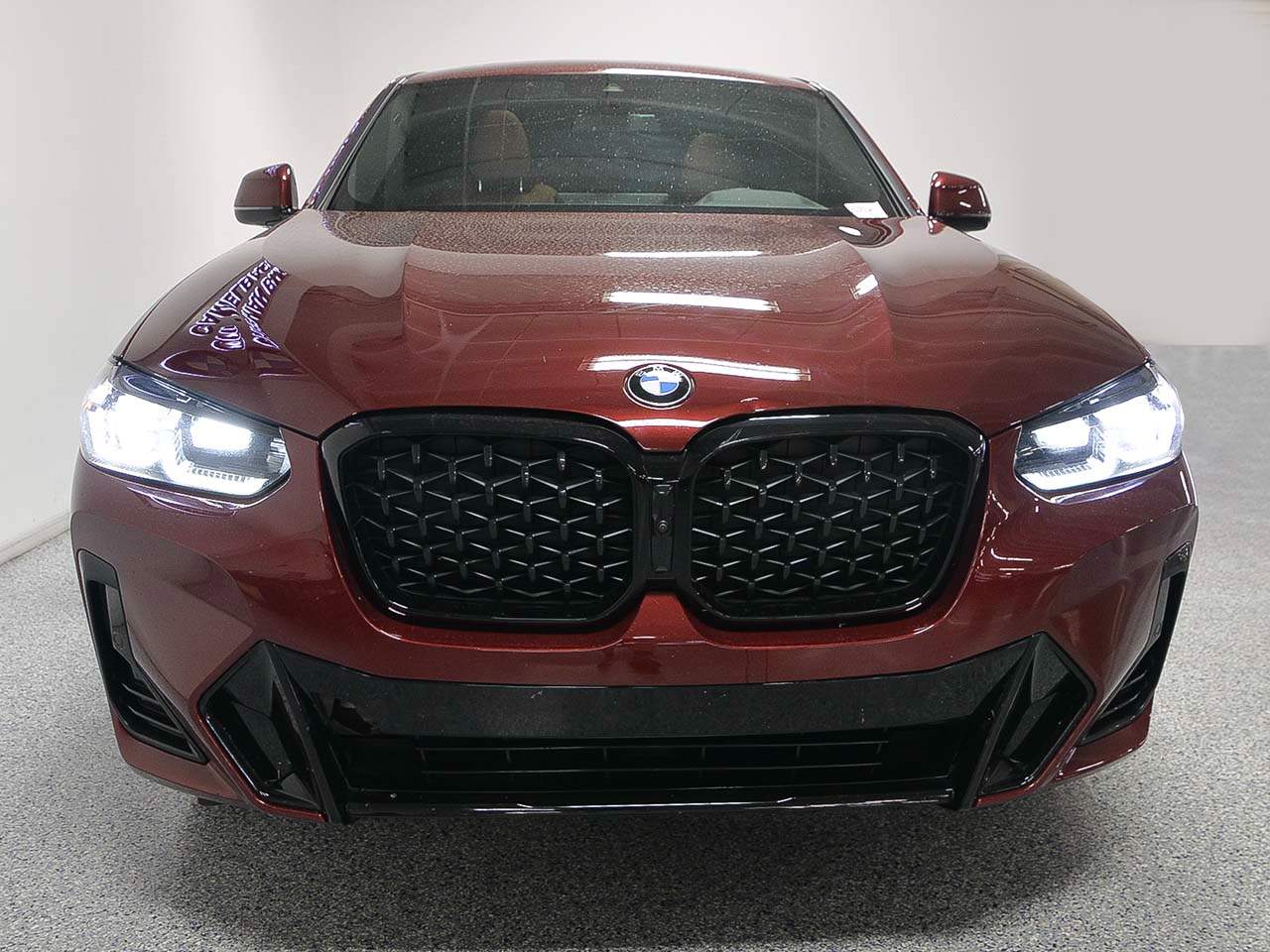 2025 BMW X4 xDrive30i