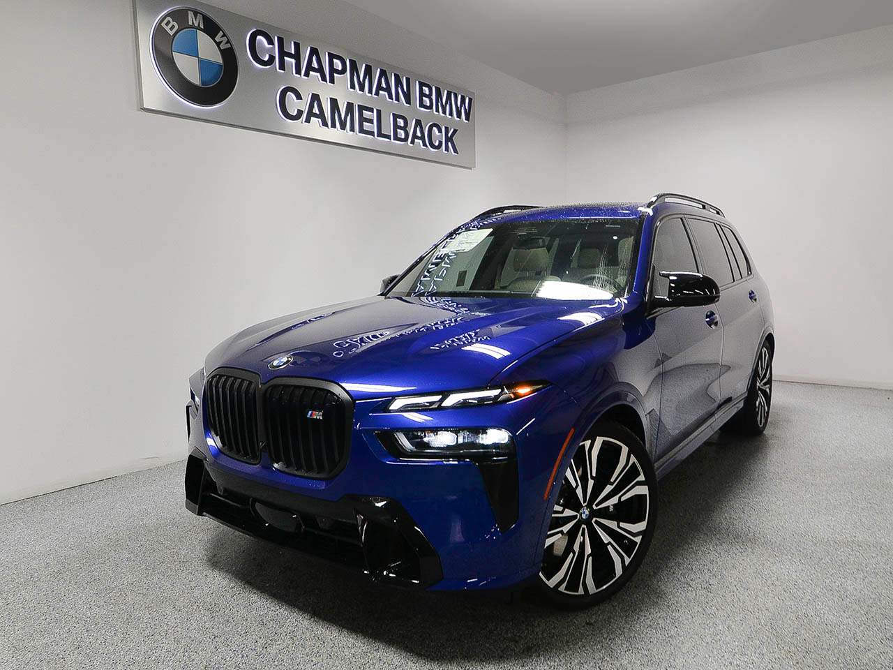 2025 BMW X7 M60i