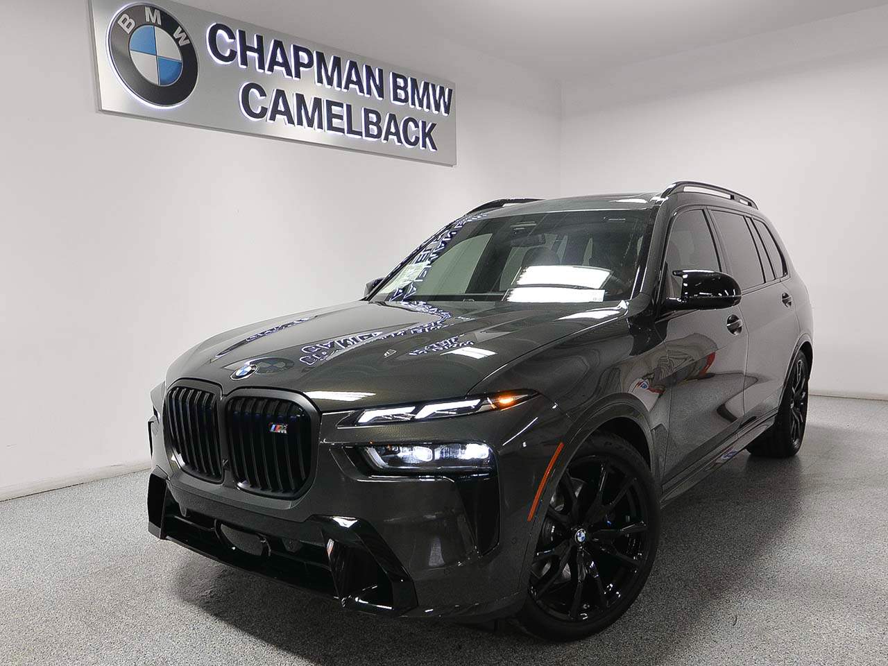 2027 BMW X7 M60i